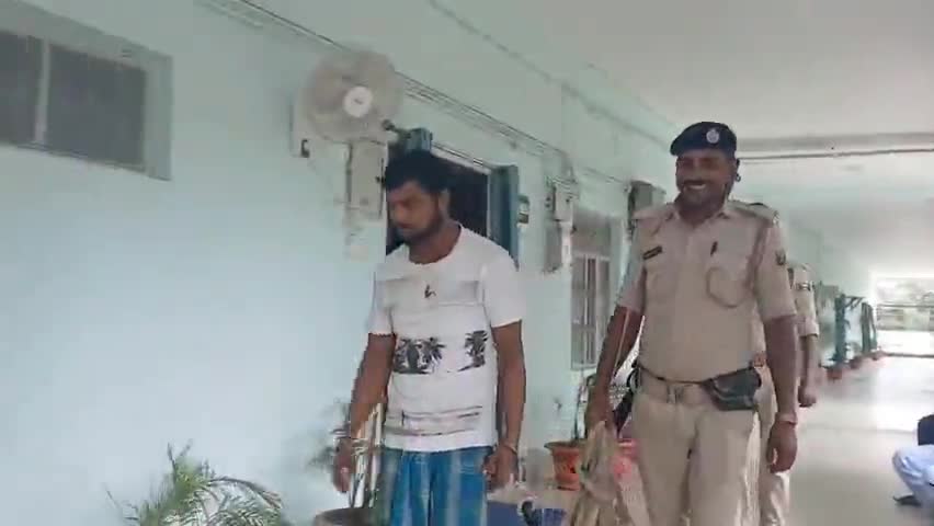 अररिया: ककोड़ा में पिता-पुत्र को गोली मारने के मामले में आरोपी गिरफ्तार, हथियार भी बरामद