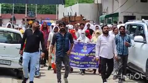 सोनीपत: नगर निगम कार्यालय में सफाई कर्मचारियों का हंगामा, पीए पर मनमानी का लगाया आरोप