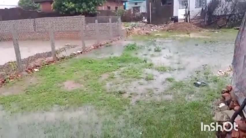 गोंदिया: जिल्ह्यातील पूर परिस्थितीमुळे सर्व शाळांना जिल्हाधिकाऱ्यांच्या अनुमतीने आज मंगळवारी सुट्टी जाहीर