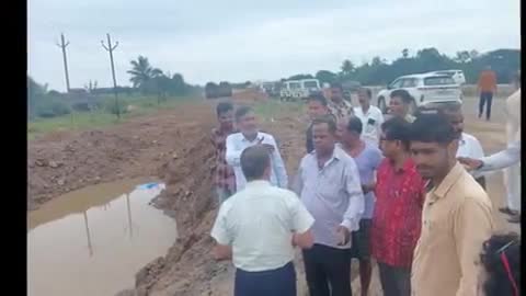 କେନ୍ଦ୍ରାପଡା: ଟୁବିଗୁଡା ଠାରେ ଜାତୀୟ ରାଜପଥ ଅଧିକାରୀ ଓ ଡ୍ରେନେଜ ଇଞ୍ଜିନିୟରଙ୍କ ସହ ଜଳ ନିଷ୍କାସନ କ୍ଷେତ୍ର ପରିଦର୍ଶନ କଲେ କେନ୍ଦ୍ରାପଡ଼ା ବିଧାୟକ