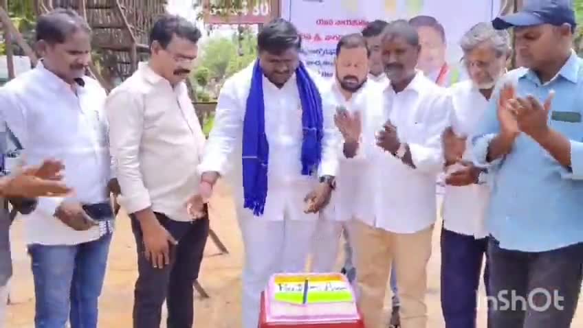 కాంగ్రెస్ ప్రభుత్వం ఏర్పడ్డాకే పార్టీలకతీతంగా సంక్షేమ పథకాలు అందుతున్నాయి: పార్టీ ఎస్సీ విభాగం అధ్యక్షుడు గొర్రె మహేందర్