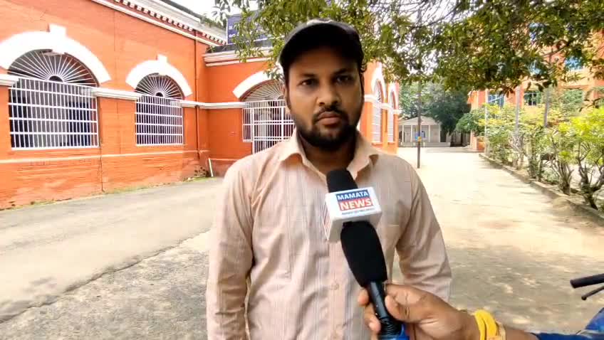ଅନୁଗୋଳ: ସହରରେ ଥିବା ଡେଲିଭରି ସଂସ୍ଥାରୁ ଚୋରି ହୋଇଥିବା ନେଇ ଥାନାରେ ଅଭିଯୋଗ, ପ୍ରତିକ୍ରିୟା ରଖିଲେ ଅଭିଯୋଗକାରୀ ଚିନ୍ମୟ କୁମାର ସାମଲ