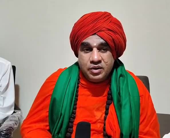 ಅಥಣಿ: ಸಿದ್ದರಾಮಯ್ಯ ಸಿಎಂ ಹುದ್ದೆಯಲ್ಲಿ ಇರೋವರೆಗೂ 2 ಮೀಸಲಾತಿ ಕೇಳಲ್ಲ: ಪಟ್ಟಣದಲ್ಲಿ ಬಸವಜಯ ಮೃತ್ಯುಂಜಯ ಸ್ವಾಮೀಜಿ