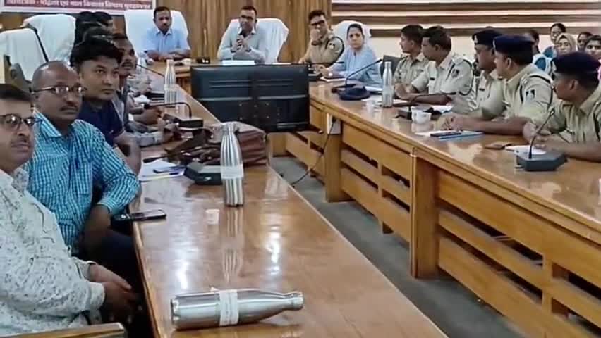 बुरहानपुर नगर: बुरहानपुर: जिला पंचायत कार्यालय में नशा मुक्ति अभियान को लेकर पुलिस विभाग की बैठक आयोजित