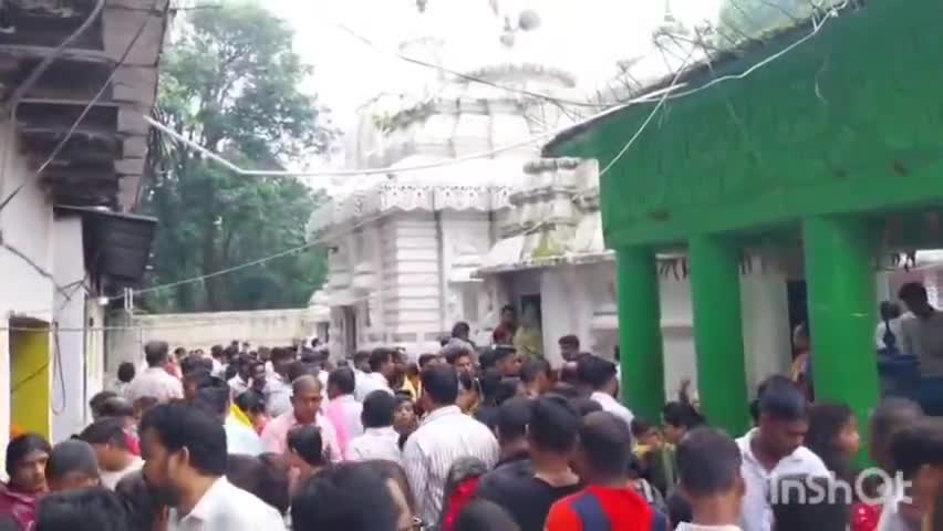 ବୀରମହାରାଜପୁର: ଚମ୍ପାମାଲ ଶୈବ ପୀଠରେ ଜଳ ଲାଗି କଲେ ହାଜର ହଜାର କାଉଡ଼ିଆ ଭକ୍ତ