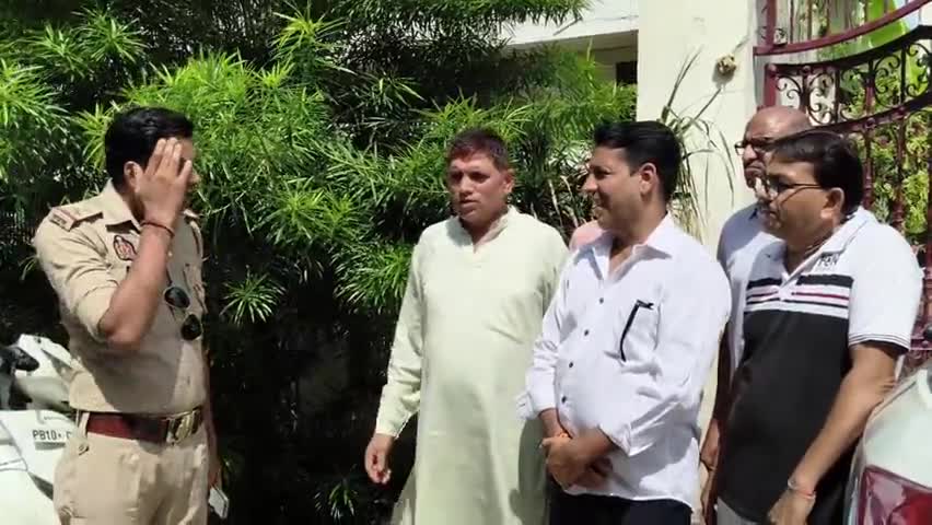 मुज़फ्फरनगर: थाना खालापार क्षेत्र में गैरसमुदाय के युवक ने मंदिर की संपत्ति को पहुंचाया नुकसान, पुलिस से की गई शिकायत