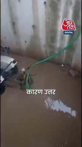 तेज बारिश के कारण उत्तर पश्चिम रेलवे ने बड़ा कदम उठाया है. यात्रियों की सुरक्षा और ट्रेनों की सुचारू आवाजाही के लिए 167 स्थानों पर पंप सेट लगाए गए हैं, 327 जगह स्थायी चौकीदार तैनात किए गए हैं