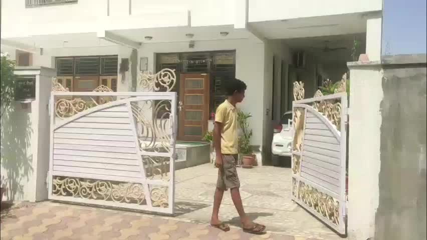 जयपुर: वैशाली नगर में कांग्रेस नेता के घर पर नेपाली दंपती ने अपने 2 साथियों के साथ मिलकर की लूटपाट, CCTV में आए नजर