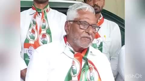 జగిత్యాల: శ్రీ రాజరాజేశ్వర స్వామి ఆలయ స్థలాన్ని ఇసుక స్టాక్‌ పాయింట్‌కు కేటాయించాలని కలెక్టర్‌ను కోరిన మాజీ మంత్రి జీవన్ రెడ్డి