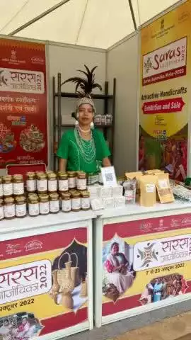 चटकारे लेकर आनंद लीजिये #Meghalaya के उत्तर गारो हिल्स के इन स्वादिष्ट अचारों का जो आपको मिलेंगे Bakrime #SHG के सल्जेमेरी डेरिंग सांगमा के पास। 

#SarasMeinHum #MoRD
📍लेज़र वैली, सेक्टर 29, गुरुग्राम