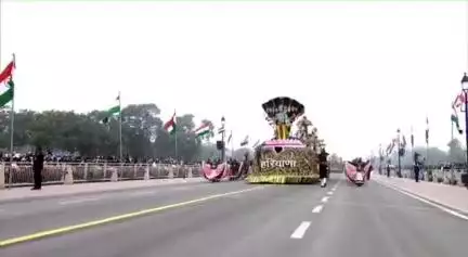 The tableau of #Haryana at #RepublicDay parade depicting the theme 'International #Gita Mahotsav'.