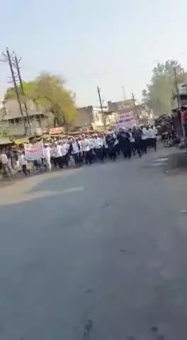 #पलामू पुलिस द्वारा "सड़क सुरक्षा सप्ताह" के तहत लगातार लोगो को जागरुक किया जा रहा है, इसी क्रम में आज 
'RUN FOR ROAD SAFETY' का आयोजन किया गया।