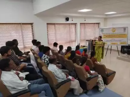 Forest College & Research Institute, Telangana is organizing a training program on Scientific Beekeeping at IBDC, FCRI, Mulugu which has been sponsored by #NBB, New Delhi under the scheme National Beekeeping &  Honey Mission from 14th to 20