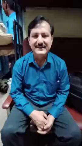 ৰেলৱেৰ দ্বাৰা প্ৰদান কৰি থকা সা-সুবিধা সন্দৰ্ভত  আনন্দ প্ৰকাশ ৰেল যাত্ৰীসকলৰ ।