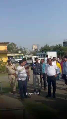 Collector Dr Gaurav Singh inspected polling stations of Raipur Rural Assembly. #raipurnews