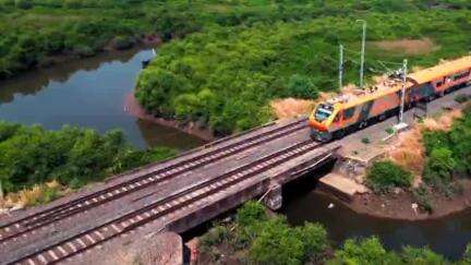 On #WorldEnvironmentDay, Indian Railways highlights its commitment to reduce carbon footprint & promote a greener future