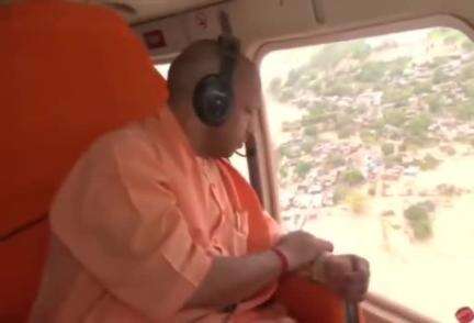 #पीलीभीत #बाढ़ क्षेत्र का दौरा करते #सीएम #MYogiAdityanath जी।