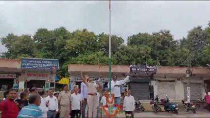 sector 19 ispath gajapati market#raurkela#
#independence day 
👮‍♂️👮‍♀️#celebrete#🇮🇳🇮🇳