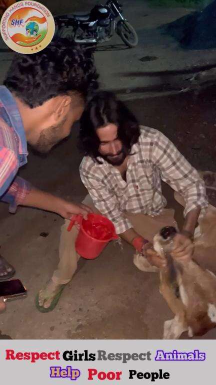 मैं ज्ञान में ब्राह्मण हूँ
व्यवस्था में वेश्य हूँ
रणभूमि पर मैं क्षत्रिय गुर्जर हूँ
और सेवा करने मैं गुर्जर हूँ
अत: मैं सिर्फ हिन्दू हूँ
 

#apsgurjar