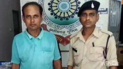 दुर्ग: आजाद मार्केट में नशीली दवाई बेचते मेडिकल स्टोर संचालक को पुलिस ने किया गिरफ्तार