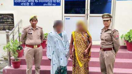 मिलक: युवक को आत्महत्या  के उकसाने  के केस  में पुलिस ने कल्यानपुर गांव से दो अभियुक्ताओं को गिरफ्तार करके कोर्ट में पेश किया