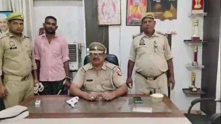 भोगांव: बिछवां पुलिस ने जीटी रोड हाइवे से फकैता मार्ग पर एक युवक को तमंचा व कारतूस समेत गिरफ्तार कर जेल भेजा