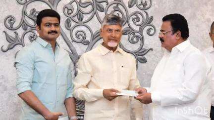 CM రిలీఫ్ ఫండ్ కి 10 లక్షల రూపాయల విరాళం చంద్రబాబుకు అందించిన శ్రీకాళహస్తి మాజీ శాసనసభ్యులు ఎస్సీబీ నాయుడు