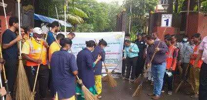 দিপার্তমেন্ত ওফ এম্পাৱরমেন্ত ওফ পর্সন্স ৱিথ দিসএবিলিতীজ (DEPwD)না স্বচ্ছতা হী সেভা কেম্পেন মখাদা স্বচ্ছতা পখৱারা হৌদোকখ্রে

অকুপ্পা মরোলশিং :https://pib.gov.in/PressReleasePage.aspx?PRID=2056662