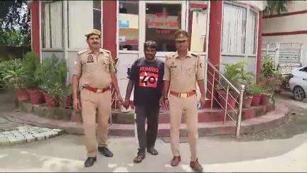 आज़मगढ़: सिधारी पुलिस ने चोरी की 4 घटनाओं का किया अनावरण, चोरी के सामान व अवैध असलहा-कारतूस के साथ एक चोर गिरफ्तार