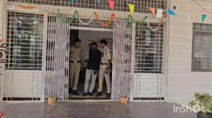 शाहपुर: शाहपुर के पास नाले में मिले युवक के शव मामले का पुलिस ने किया खुलासा, आरोपी गिरफ्तार, युवक की गला दबाकर हत्या