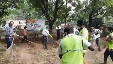 Cleanliness drive carried out at the DRM Office, Firozpur Division.

#SHS2024 #SwabhavSwachhata #SanskaarSwachhata