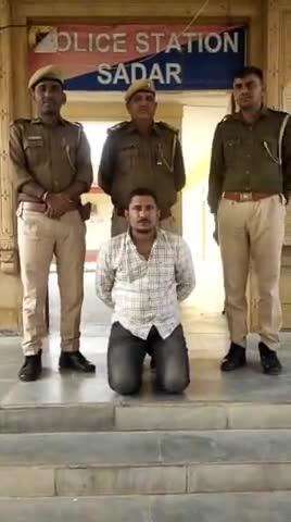 जिला पुलिस अधीक्षक जैसलमेर सुधीर चौधरी के निर्देशन में, पुलिस थाना कोतवाली जैसलमेर द्वारा मादक पदार्थों की तस्करी करने वालो के विरूद्ध कार्यवाही, अवैध मादक पदार्थ 01 किलो 388 ग्राम डोडा पोस्त चूरा बरामद कर मुल्जिम धर्माराम को किया गिरफ्तार