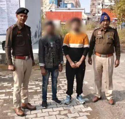 बहादुरगढ़: थाना सेक्टर 6 पुलिस ने ई-रिक्शा कंपनी से बैटरी चोरी मामले में दो आरोपियों को गिरफ्तार किया