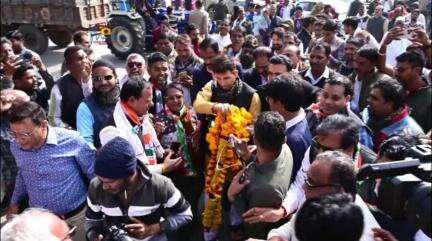 मनासा: कांग्रेस प्रदेश अध्यक्ष जीतू पटवारी का मनासा में हुआ आगमन, वर्धमान धर्मशाला में कार्यकर्ताओं को किया संबोधित