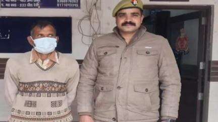 चांदपुर: चांदपुर थाना पुलिस ने चाकू सहित अभियुक्त कैलाश को किया गिरफ्तार