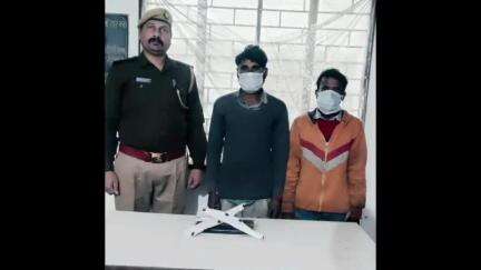 खेकड़ा: रमाला पुलिस ने चेकिंग के दौरान शामली निवासी 2 आरोपियों को 2 अवैध चाकू सहित किया गिरफ्तार