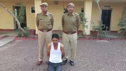 #Balotra: डीएसटी व थाना बालोतरा की मादक पदार्थ तस्करी के विरूद्ध बड़ी कार्यवाही।

18.9 किग्रा. डोडा पोस्त, 07 किग्रा. डोडा चूरा, 3.15 किग्रा. निर्मित अफीम व 500 ग्राम अफीम का दूध (रस) बरामद।