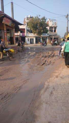 बाबा झारखंड स्थान पर जाने का मुख्य मार्ग मालीपुर तिराहा