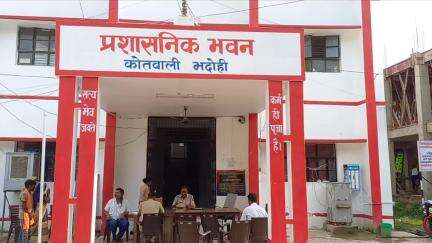 भदोही: हरियांव में तालाब के पास मिला नवजात का मृत भ्रूण, पुलिस जांच में जुटी