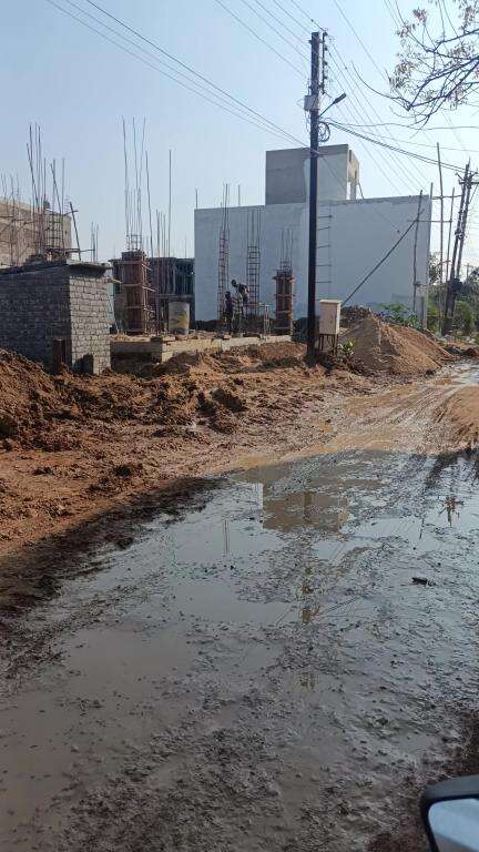 ye hal h new housing board colony aghanpur ka  jah road pe sirf mud aur construction material pade rhta h ap he batao