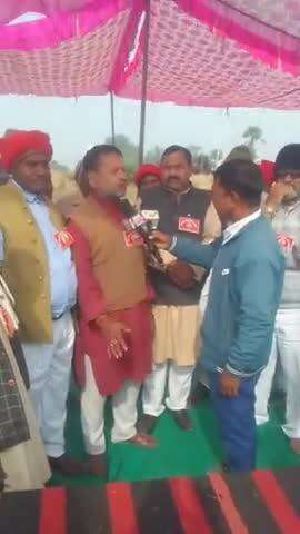 Aaj gram Duggal mein trikal nahar ka gram sabha ka aayojan Kiya Gaya