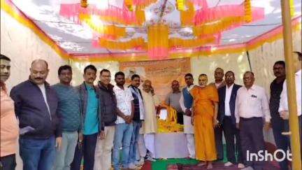 आनंदपुर: आनंदपुर के विश्व-कल्याण आश्रम पारलीपोस में सोमवार को शोकसभा और ब्रह्मभोज का आयोजन हुआ