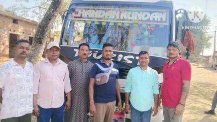 सिल्ली: बन्ता से प्रयागराज के लिए श्रद्धालुओं का जत्था हुआ रवाना
