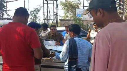 কৃষ্ণনগর ২: চৌগাছা মোড় থেকে প্রায় 258 গ্রাম হেরোইন সহ গ্রেপ্তার ব্যক্তি