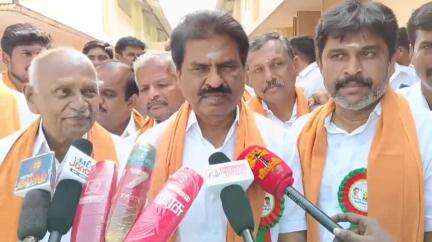 சேந்தமங்கலம்: சேந்தமங்கலத்தில் விஜயை யாரோ ஏமாற்றுகின்றனர் கொ.ம.தே.க ஈஸ்வரன் பேட்டி அளித்தார்