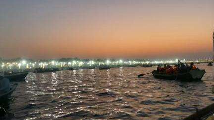 प्रागराज त्रिवेणी संगम शाम का नज़ारा #tirivenisangam #mahakumbh #indianmela