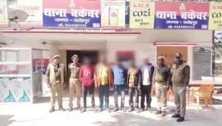 फतेहपुर: बकेवर पुलिस ने अलग-अलग मामलों में 5 नफर वारण्टियों को किया गिरफ्तार