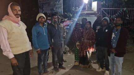 सारठ: महराजगंज की महिला ने 3 महिलाओं समेत 5 लोगों पर मारपीट का आरोप लगाया, पुलिस कर रही जांच