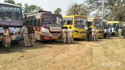 जशपुर: जशपुर जिले के फरसाबहार, कांसाबेल, पत्थलगांव में 23 फरवरी को चुनाव कराने के लिए मतदान दल रवाना, 581 बूथों में होगा मतदान