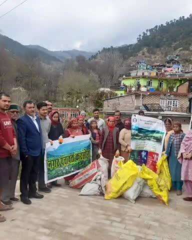 करसोग: स्वच्छ शहर समृद्ध शहर अभियान के अंतर्गत नपं करसोग के वार्ड नंबर पांच में स्वच्छता एवं समाधान शिविर का आयोजन